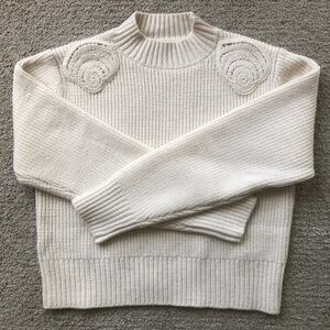 Mango- Pullover Sweater.NWOT.